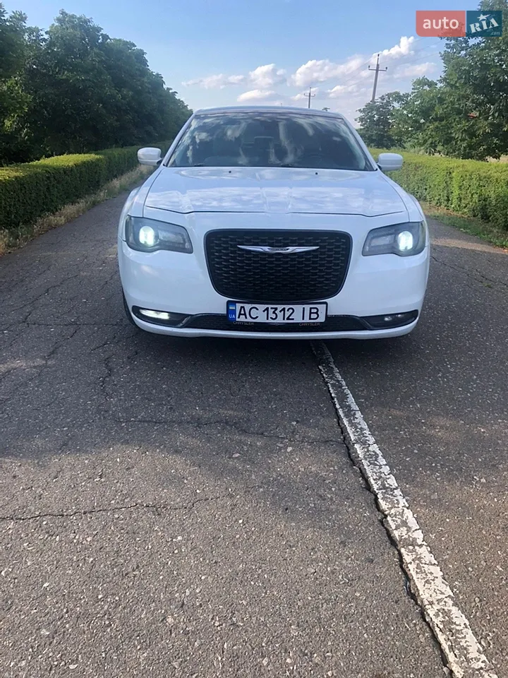 2016 Chrysler 300 - мініатюра 31