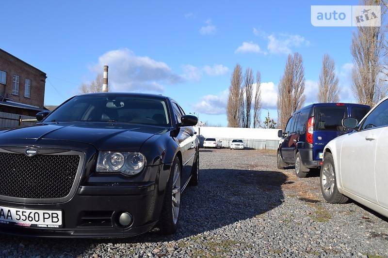 Седан Chrysler 300C 2007 в Киеве