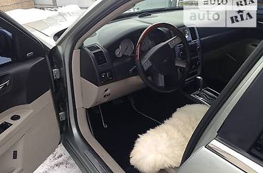 Седан Chrysler 300C 2005 в Тернополе