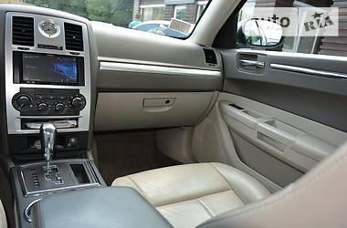 Седан Chrysler 300C 2010 в Одессе