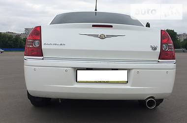 Седан Chrysler 300C 2008 в Харькове