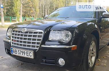 Седан Chrysler 300C 2005 в Виннице