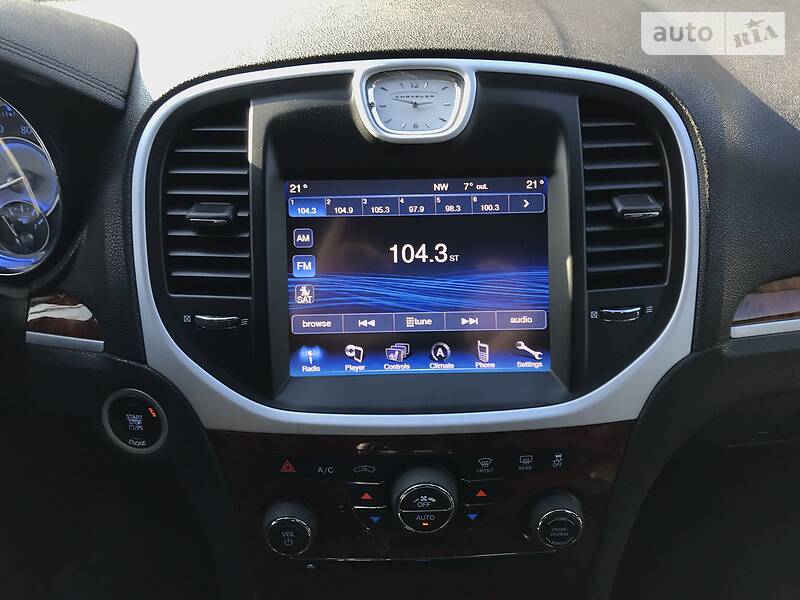 Седан Chrysler 300C 2014 в Одесі