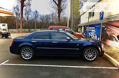 Седан Chrysler 300C 2007 в 