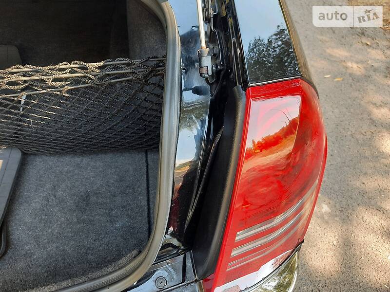 Седан Chrysler 300C 2006 в Смілі фото 35 Седан Chrysler 300C 2006 в Смілі