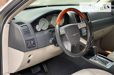 Седан Chrysler 300C 2006 в 