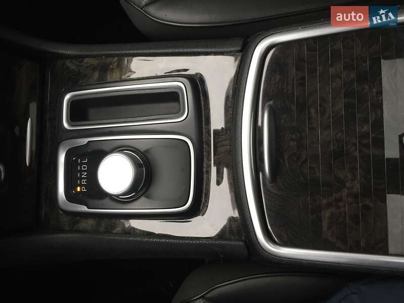 Седан Chrysler 300C 2017 в Києві