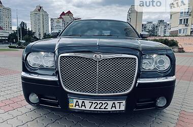 Седан Chrysler 300C 2005 в 