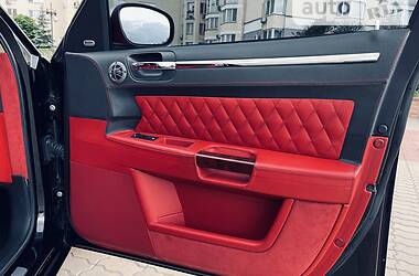 Седан Chrysler 300C 2005 в 