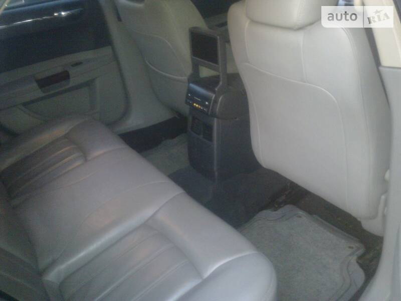 Седан Chrysler 300C 2005 в Николаеве фото 10 Седан Chrysler 300C 2005 в Николаеве