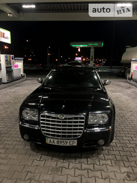 Седан Chrysler 300C 2007 в Киеве