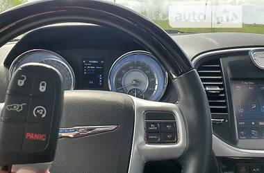 Седан Chrysler 300C 2014 в Ковеле