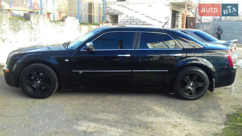 Седан Chrysler 300C 2008 в Одессе