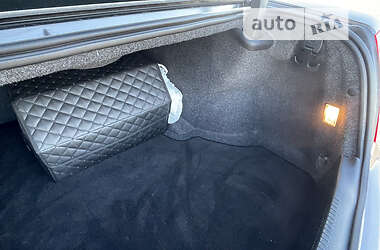 Седан Chrysler 300C 2018 в 