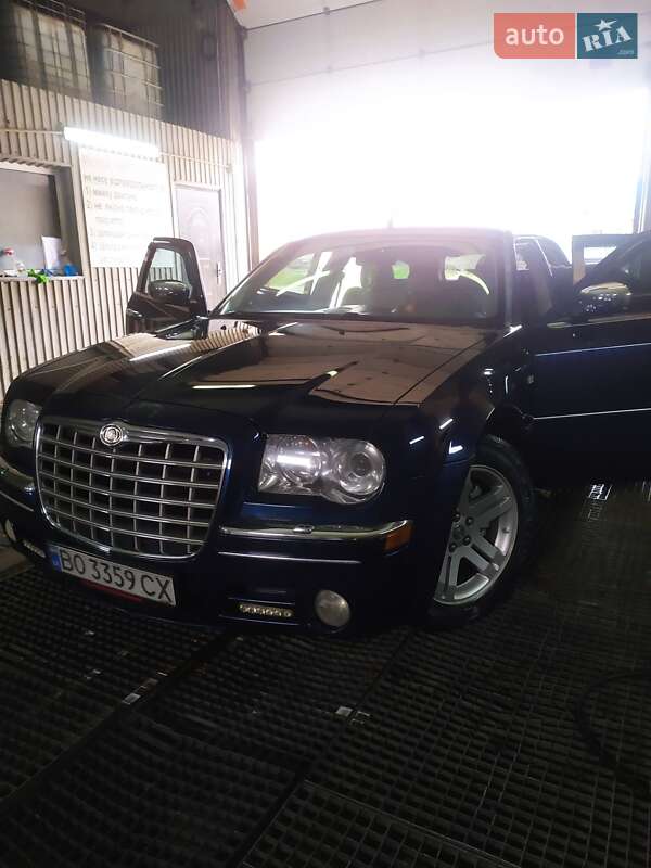 Универсал Chrysler 300C 2007 в Тернополе