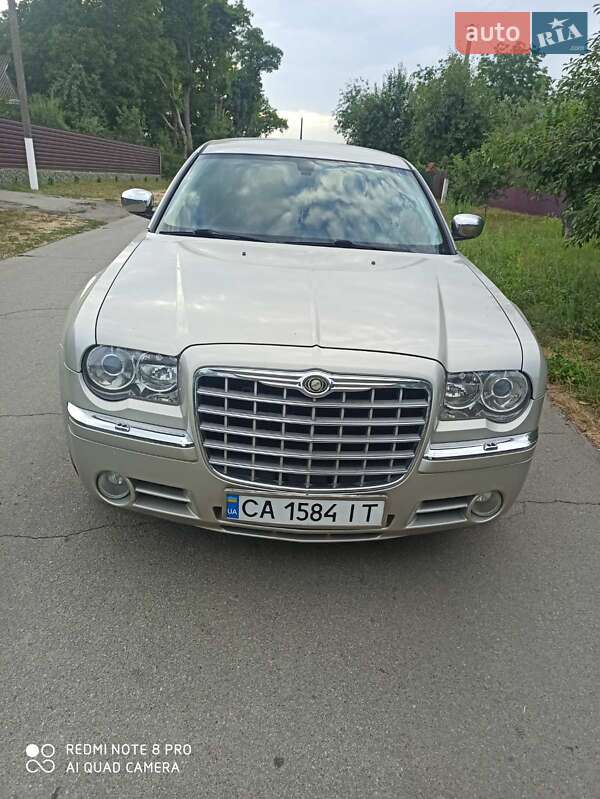 Универсал Chrysler 300C 2008 в Черкассах фото 5 Универсал Chrysler 300C 2008 в Черкассах
