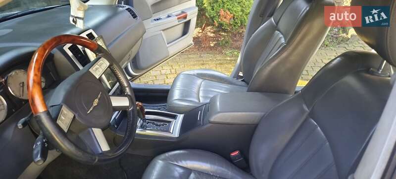 Позашляховик / Кросовер Chrysler 300C 2004 в Одесі