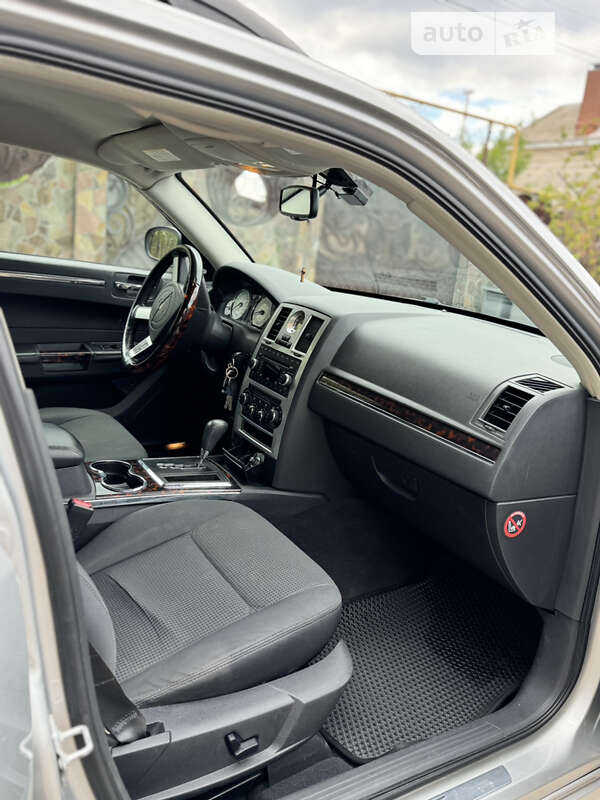 Универсал Chrysler 300C 2008 в Одессе фото 15 Универсал Chrysler 300C 2008 в Одессе
