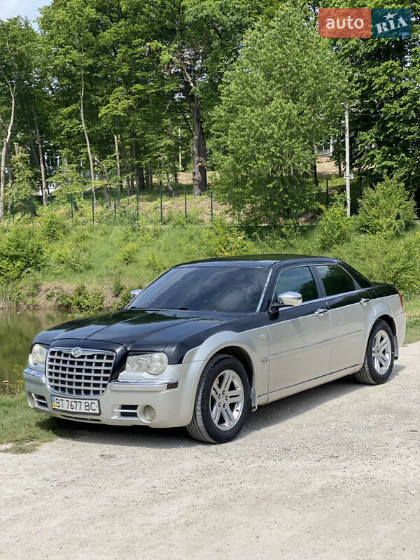 Седан Chrysler 300C 2005 в Хмельницком