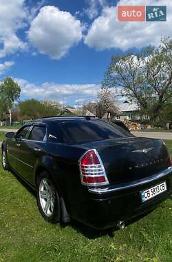 Седан Chrysler 300C 2005 в 