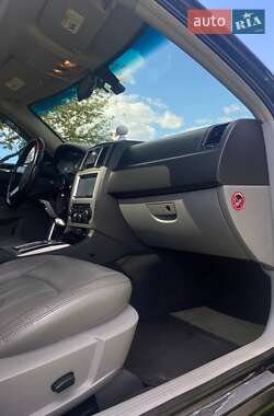 Седан Chrysler 300C 2005 в 