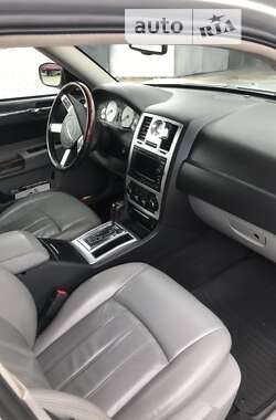 Седан Chrysler 300C 2006 в Ивано-Франковске