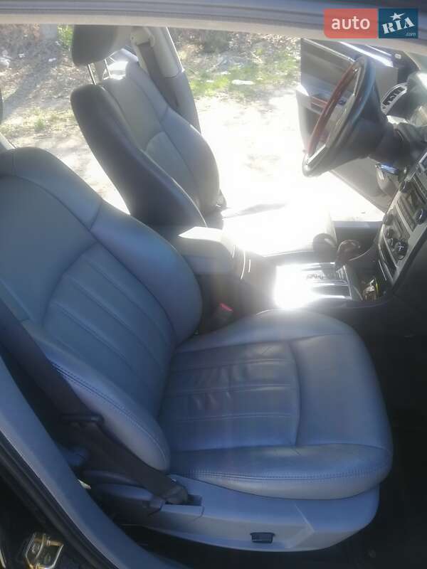 Седан Chrysler 300C 2005 в Житомире