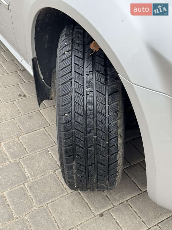 Универсал Chrysler 300C 2008 в Одессе фото 4 Универсал Chrysler 300C 2008 в Одессе