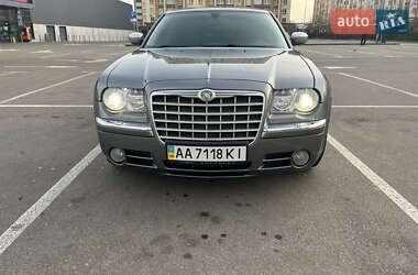 Седан Chrysler 300C 2006 в Києві