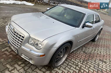 Седан Chrysler 300C 2009 в Коломые