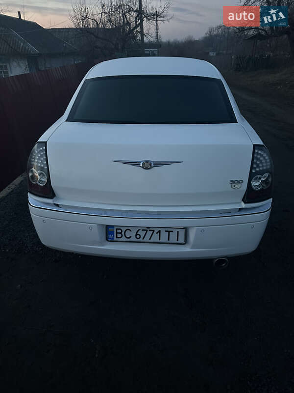 Хэтчбек Chrysler 300C 2005 в Жмеринке