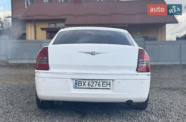 Седан Chrysler 300C 2006 в 