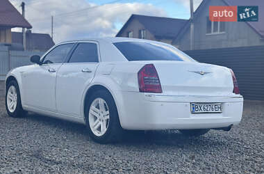 Седан Chrysler 300C 2006 в 