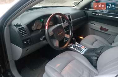 Седан Chrysler 300C 2005 в 