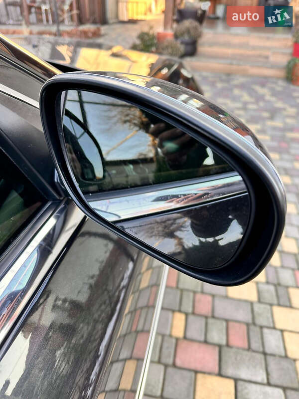Седан Chrysler 300C 2008 в Одесі