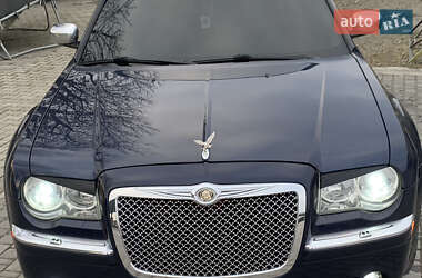 Седан Chrysler 300C 2005 в 