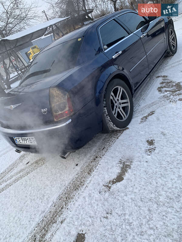 Седан Chrysler 300C 2005 в Черновцах