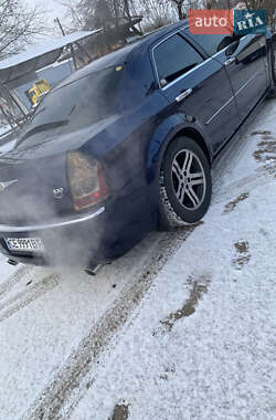 Седан Chrysler 300C 2005 в 