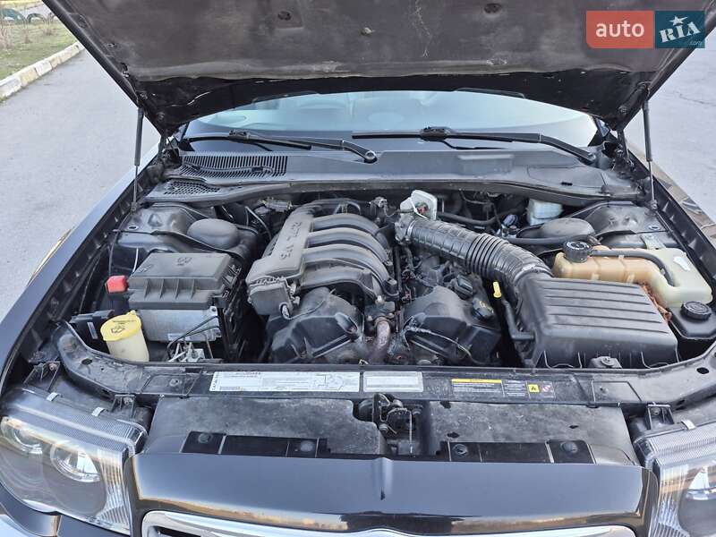 Седан Chrysler 300C 2005 в Херсоні