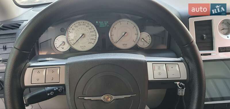 Седан Chrysler 300C 2005 в Херсоні