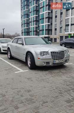 Седан Chrysler 300C 2006 в 