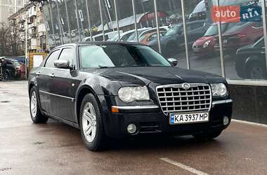 Седан Chrysler 300C 2005 в 