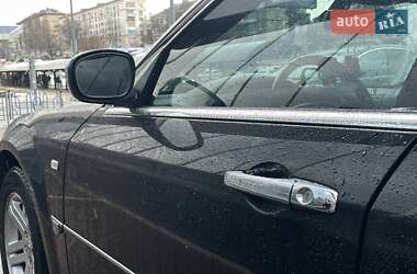 Седан Chrysler 300C 2005 в 