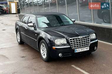 Седан Chrysler 300C 2005 в 