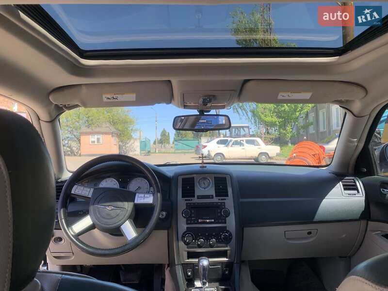 Седан Chrysler 300C 2006 в Конотопе