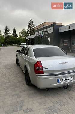 Седан Chrysler 300C 2006 в 