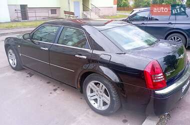 Седан Chrysler 300C 2006 в 