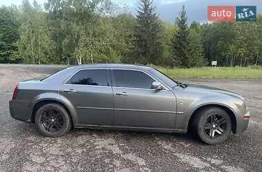 Седан Chrysler 300C 2006 в 