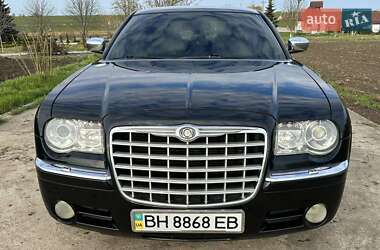 Седан Chrysler 300C 2005 в 