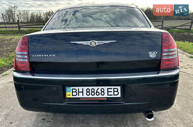 Седан Chrysler 300C 2005 в 